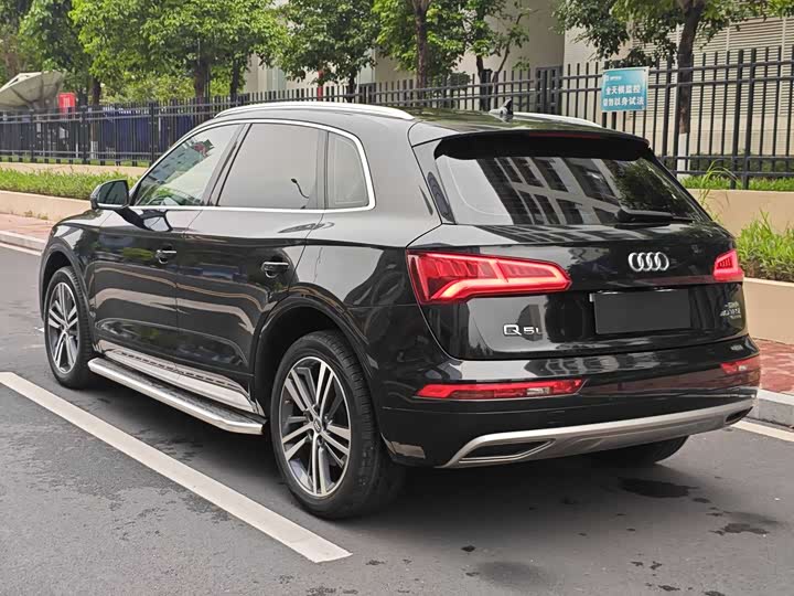 Audi Q5L 2020 2020款 改款 40 TFSI 荣享时尚型