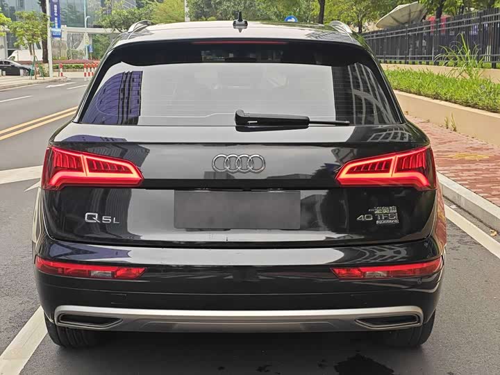 Audi Q5L 2020 2020款 改款 40 TFSI 荣享时尚型