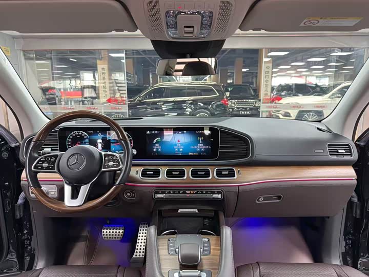 Mercedes-Benz GLS-Class 2023 2023款 GLS 450 4MATIC 豪华型