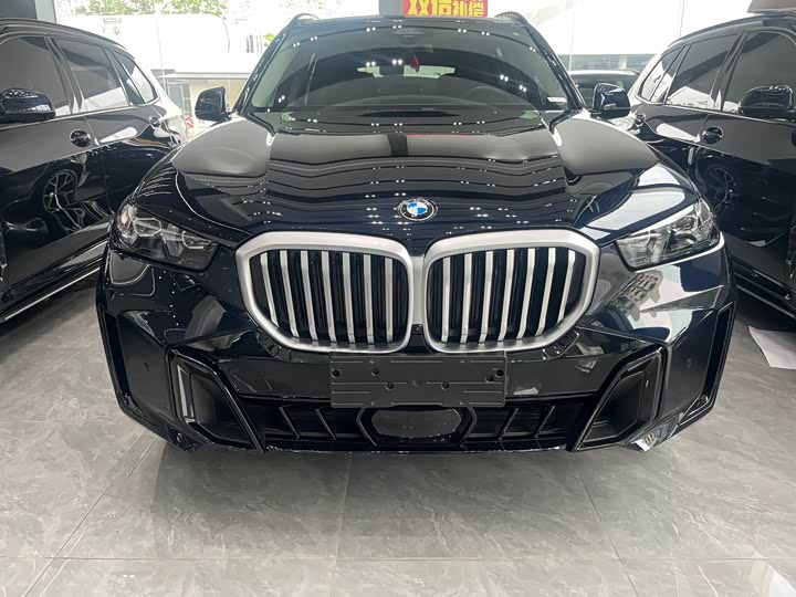 Фото 2 - BMW X5