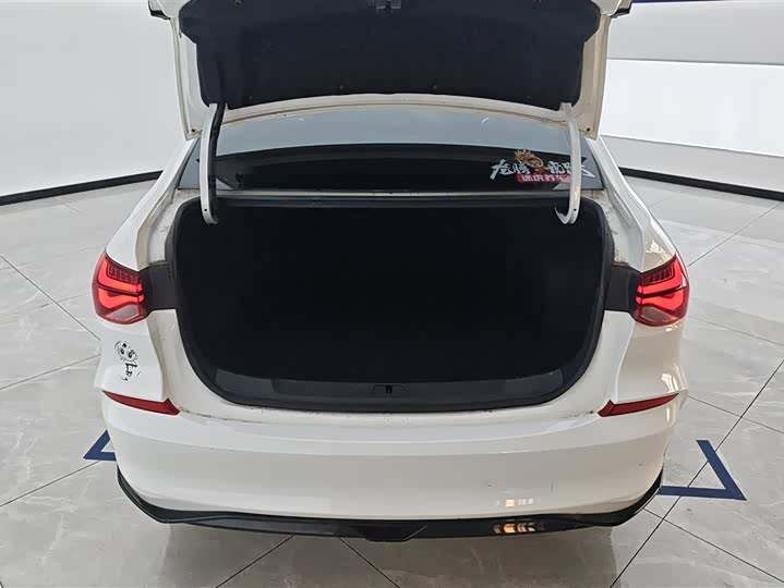 Chevrolet Monza 2023 2023款 1.5L 双离合乐享版