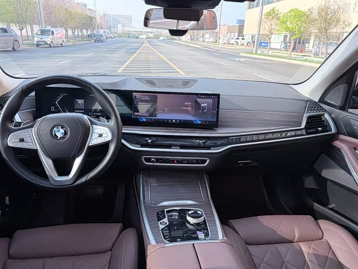 Zdjęcie 6 - BMW X7