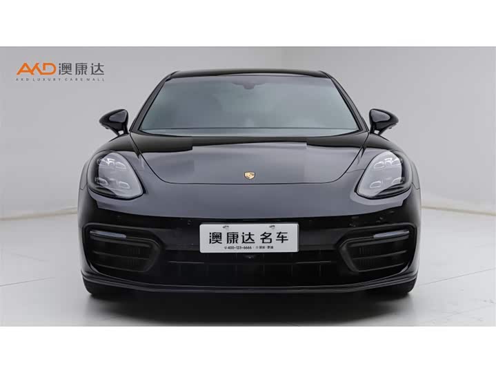 Фото 2 - Porsche Panamera Hybrid
