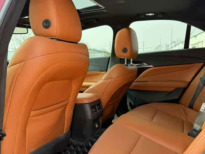 Фото 5 - Cadillac CT4