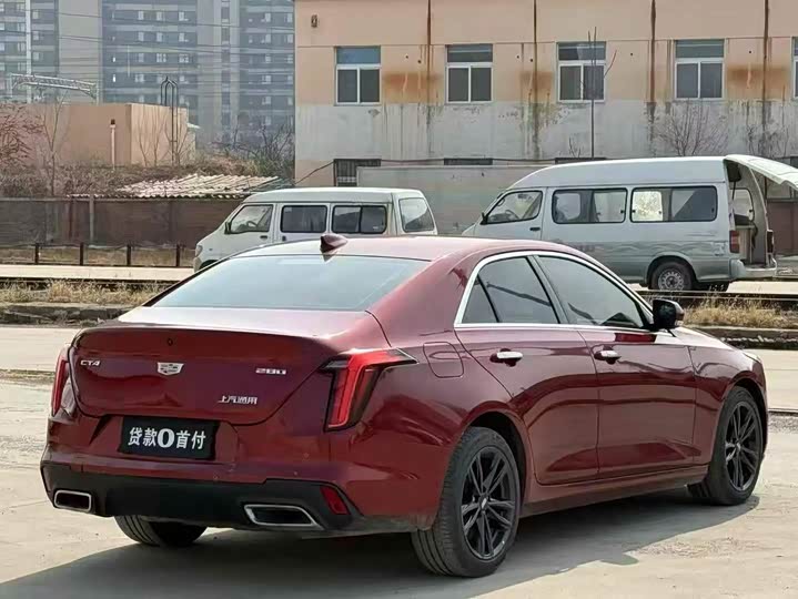 Фото 8 - Cadillac CT4