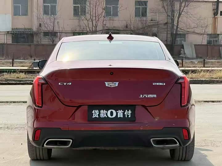 Фото 9 - Cadillac CT4