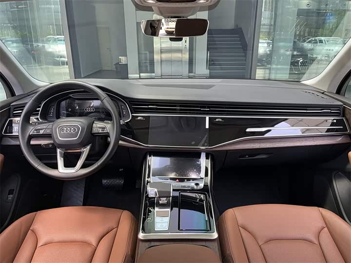 Audi Q7 2021 2021款 55 TFSI quattro S line运动型
