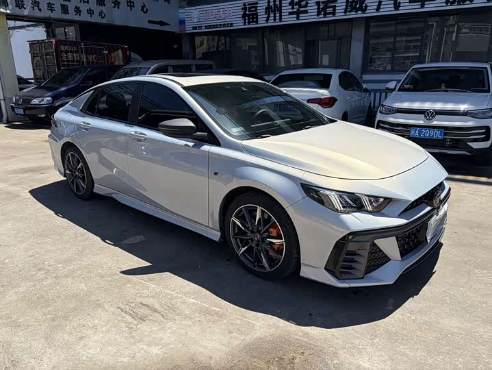 Photo 3 - GAC Trumpchi Empow R