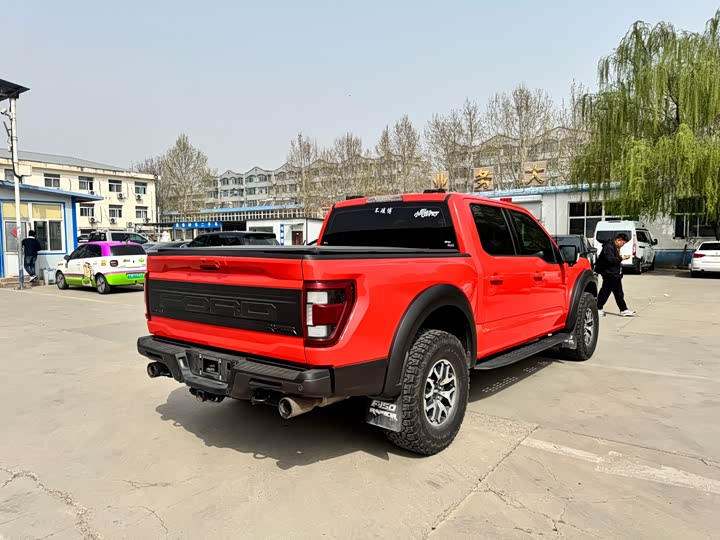 Фото 4 - Ford F-150 Raptor