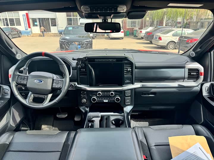 Фото 9 - Ford F-150 Raptor