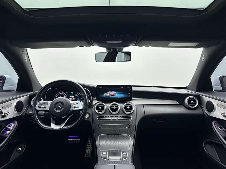Photo 7 - Mercedes-Benz C-Class