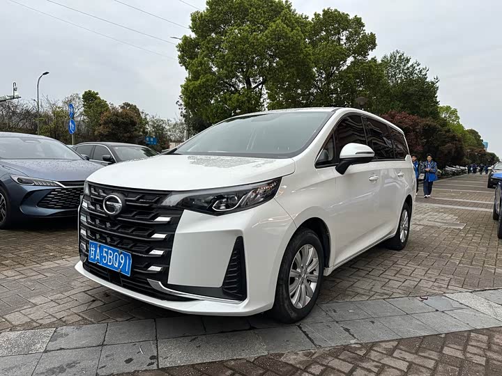 GAC Trumpchi M6 2023 2023款 PRO 270T DCT精英版