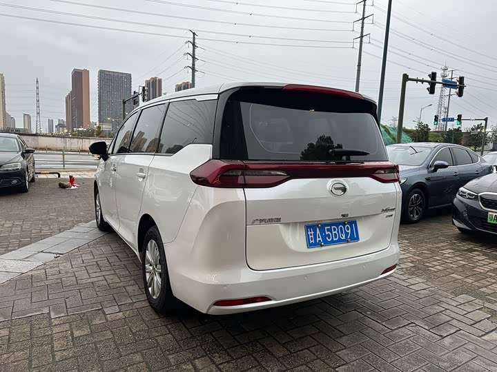 GAC Trumpchi M6 2023 2023款 PRO 270T DCT精英版