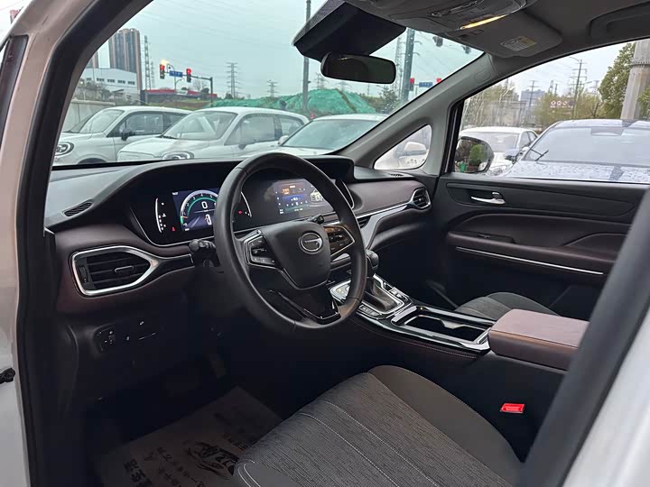 GAC Trumpchi M6 2023 2023款 PRO 270T DCT精英版