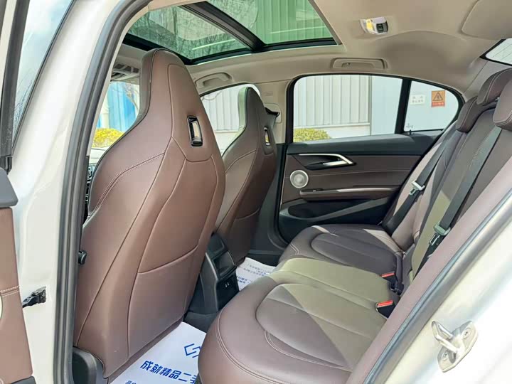 BMW 1 Series 2023 2023款 125i M运动曜夜版