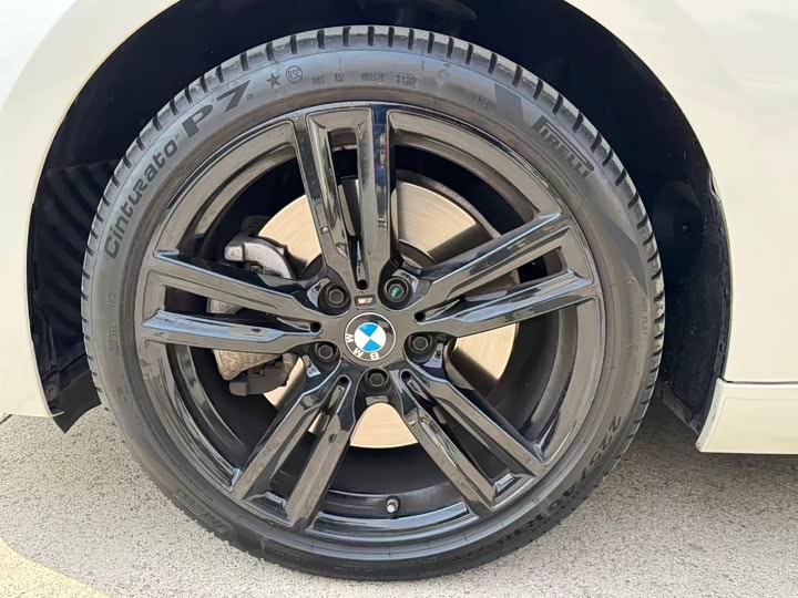 BMW 1 Series 2023 2023款 125i M运动曜夜版