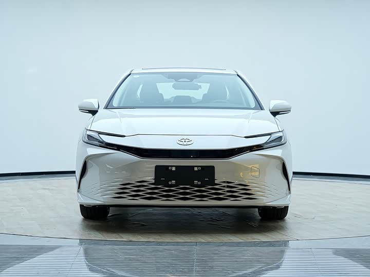 Toyota Camry 2026 2026款 2.0GVP 豪华版