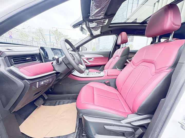 Jetour X70 Plus 2025 2025款 冠军版 1.5T DCT冠军PRO 7座