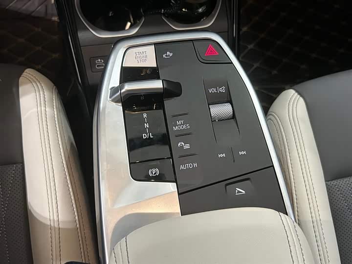 BMW X1 2026 2026款 sDrive25Li M运动套装