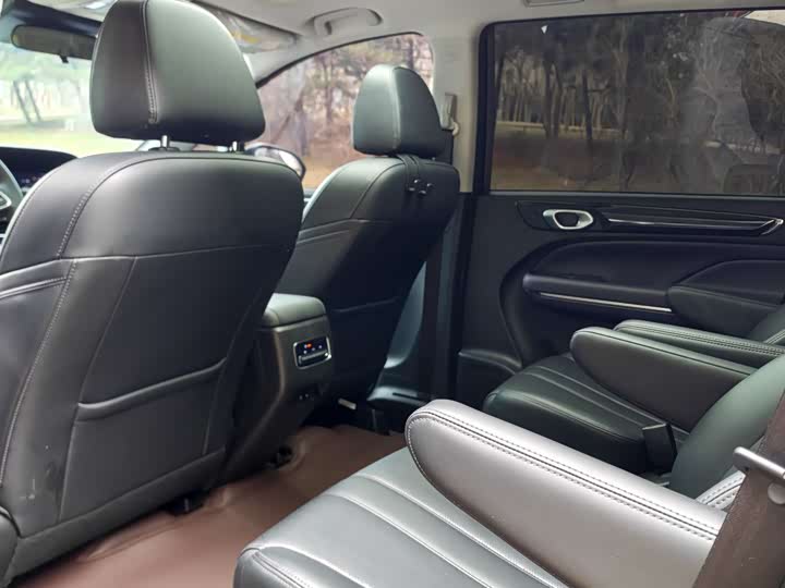 GAC Trumpchi M6 2024 2024款 MAX 270T WDCT 尊荣版
