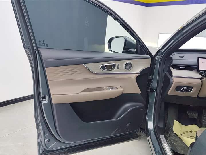 Chery Fulwin T8 2025 2025款 1.5T 130km 尊享版 5座