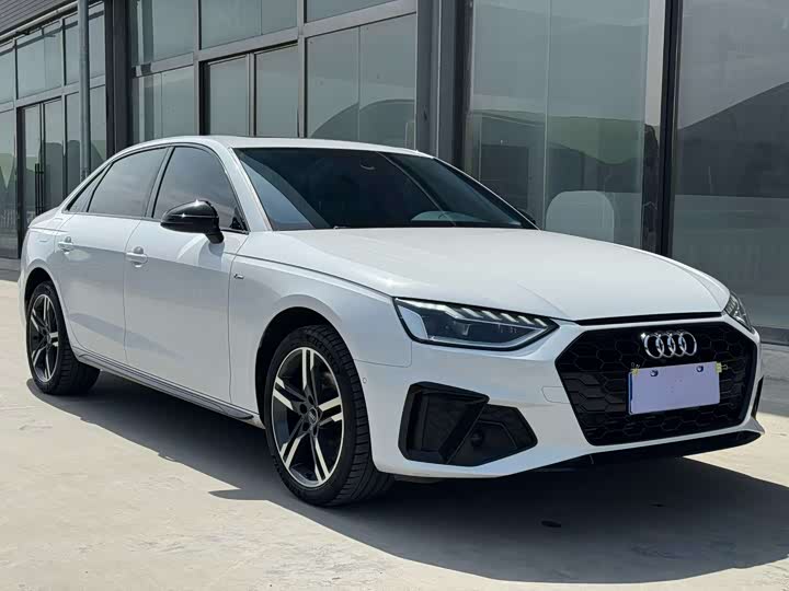 Zdjęcie 3 - Audi A4L