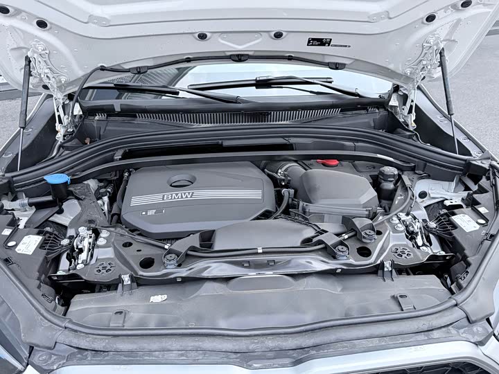 BMW X2 2025 2025款 sDrive25i M运动套装