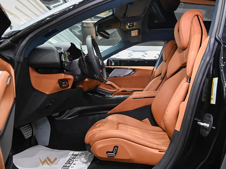 Ferrari Purosangue 2023 2023款 6.5L V12