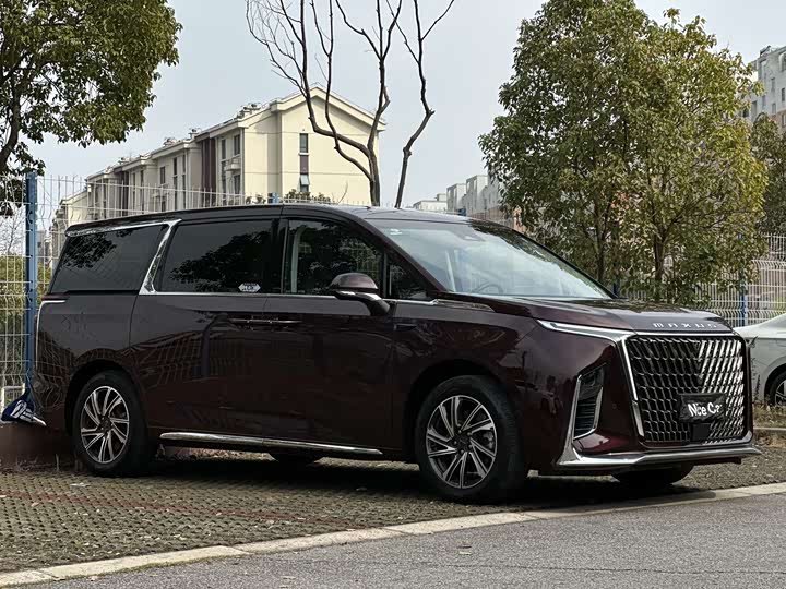 Maxus G90 2022 2022款 2.0T 星际七座版