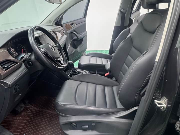 Volkswagen Tharu 2021 2021款 280TSI 两驱豪华版PLUS