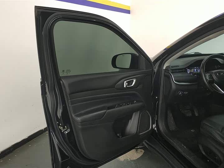 Jeep Compass 2021 2021款 220T 自动四驱精英版