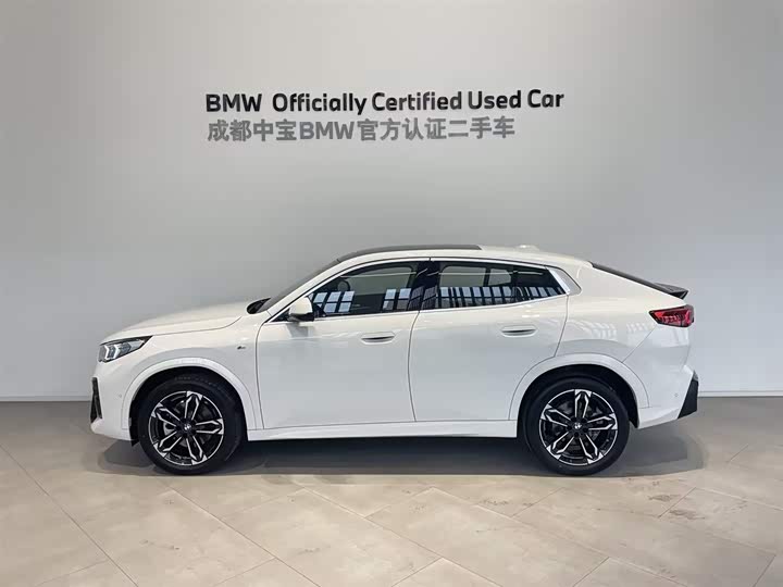 BMW X2 2025 2025款 sDrive25i M运动套装