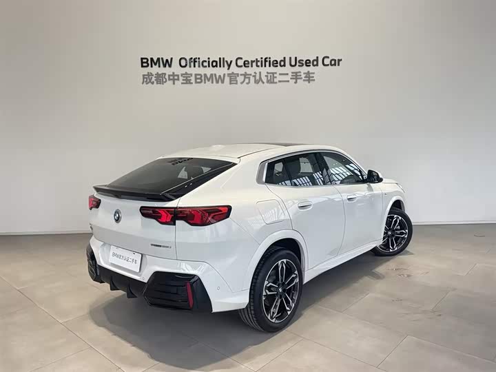 BMW X2 2025 2025款 sDrive25i M运动套装