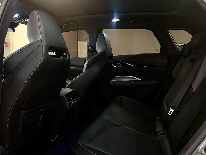 Фото 6 - Changan Oshan Z6 Hybrid