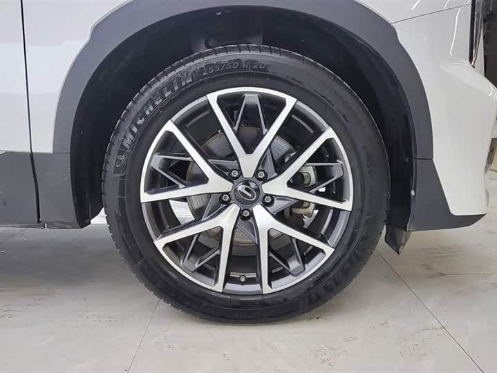 Zdjęcie 6 - GAC Trumpchi GS8