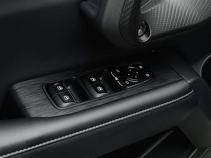 Haval H-Dog Hybrid 2024 2024款 Hi4 102km 潮电版Plus