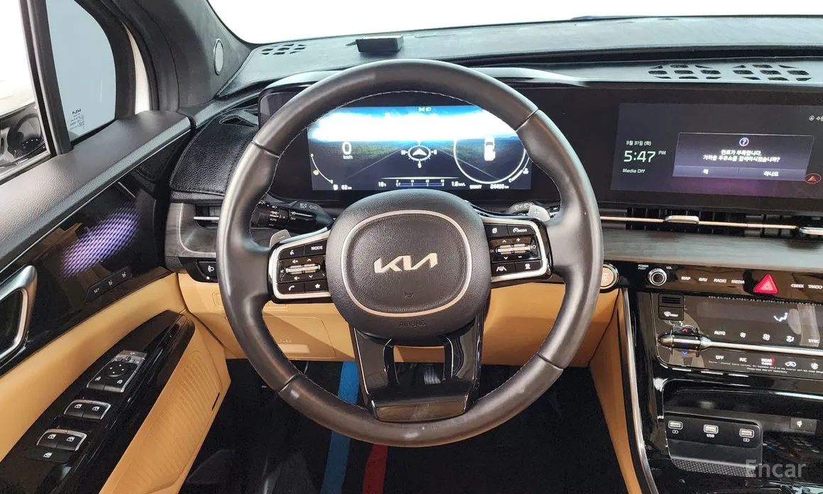 Фото 13 - Kia Carnival