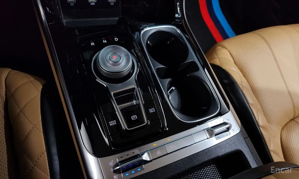 Фото 9 - Kia Carnival