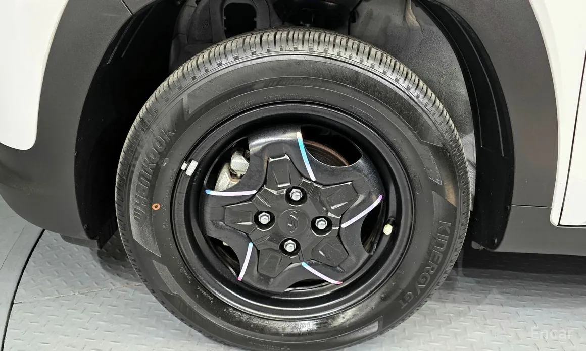 Photo 5 - Hyundai Casper
