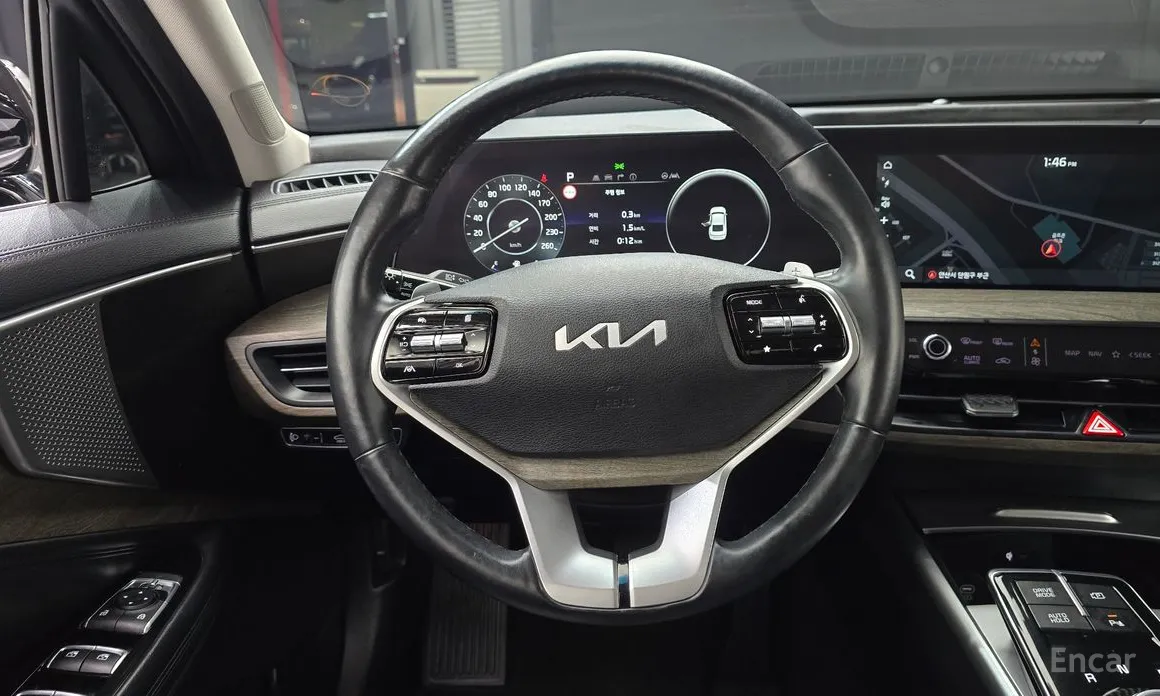 Photo 13 - Kia K8
