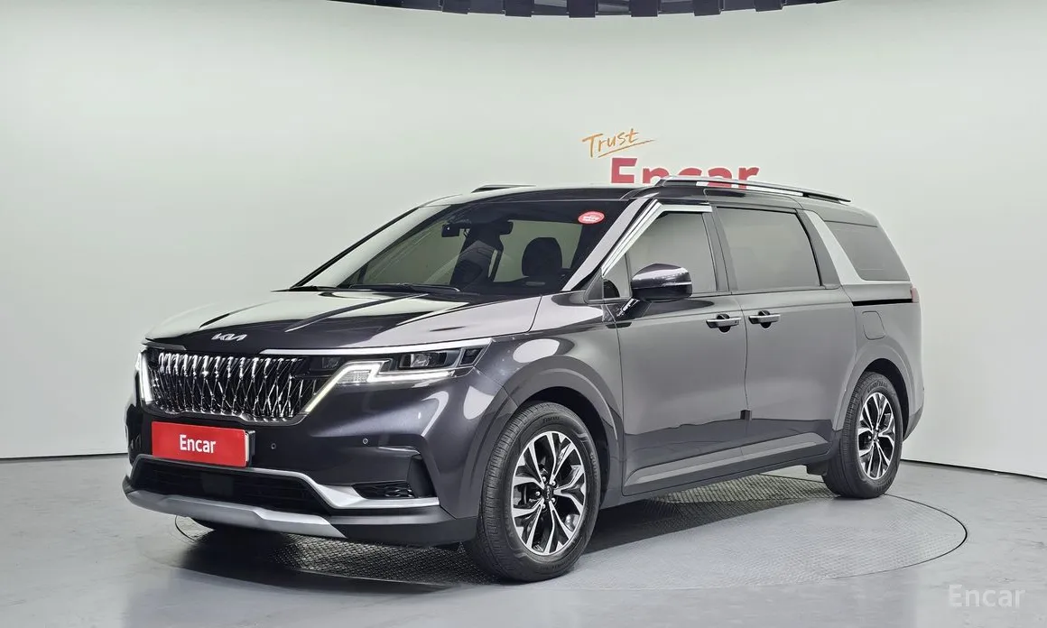 Zdjęcie 1 - Kia Carnival