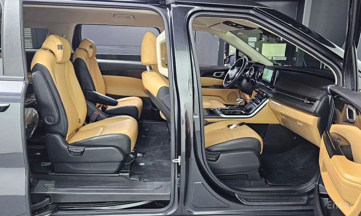 Zdjęcie 12 - Kia Carnival