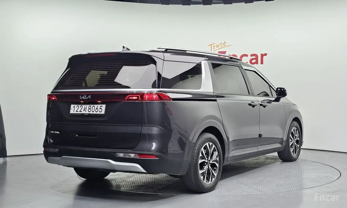 Zdjęcie 2 - Kia Carnival
