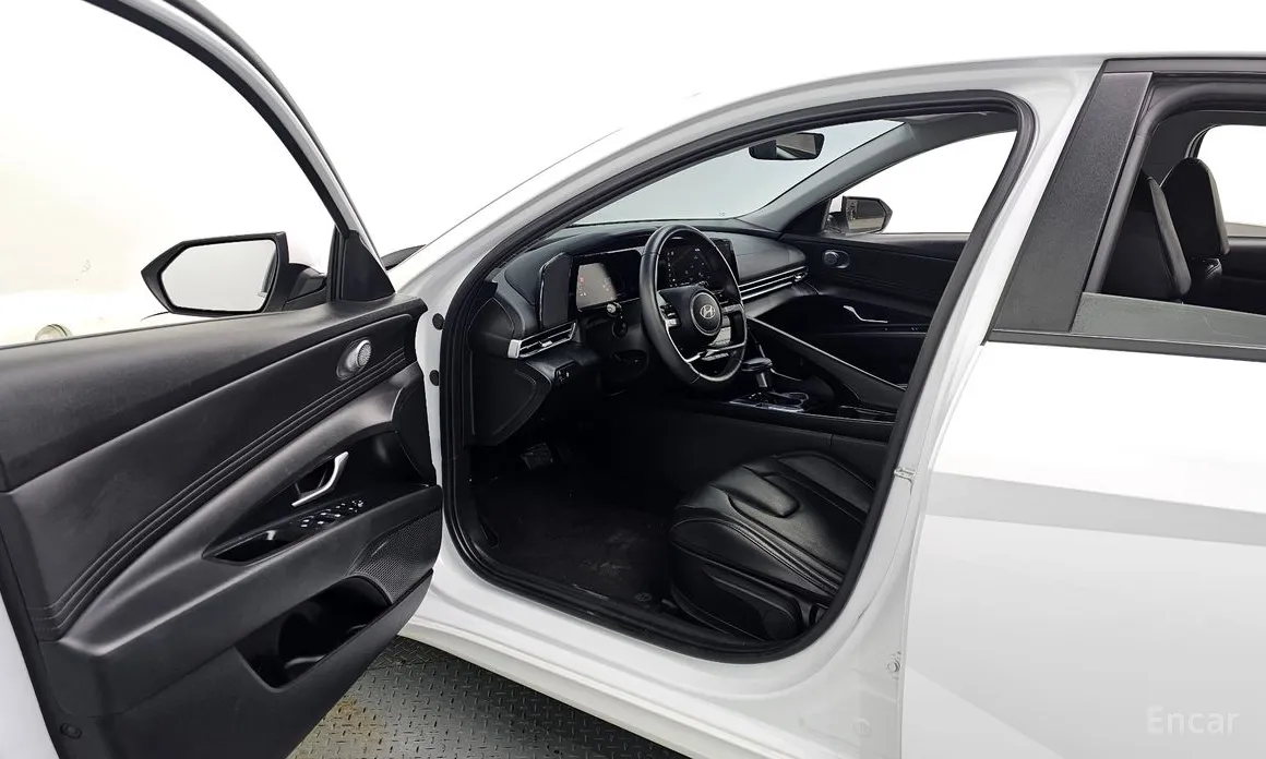 Hyundai Avante 2023 1.6