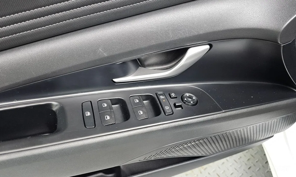 Hyundai Avante 2023 1.6