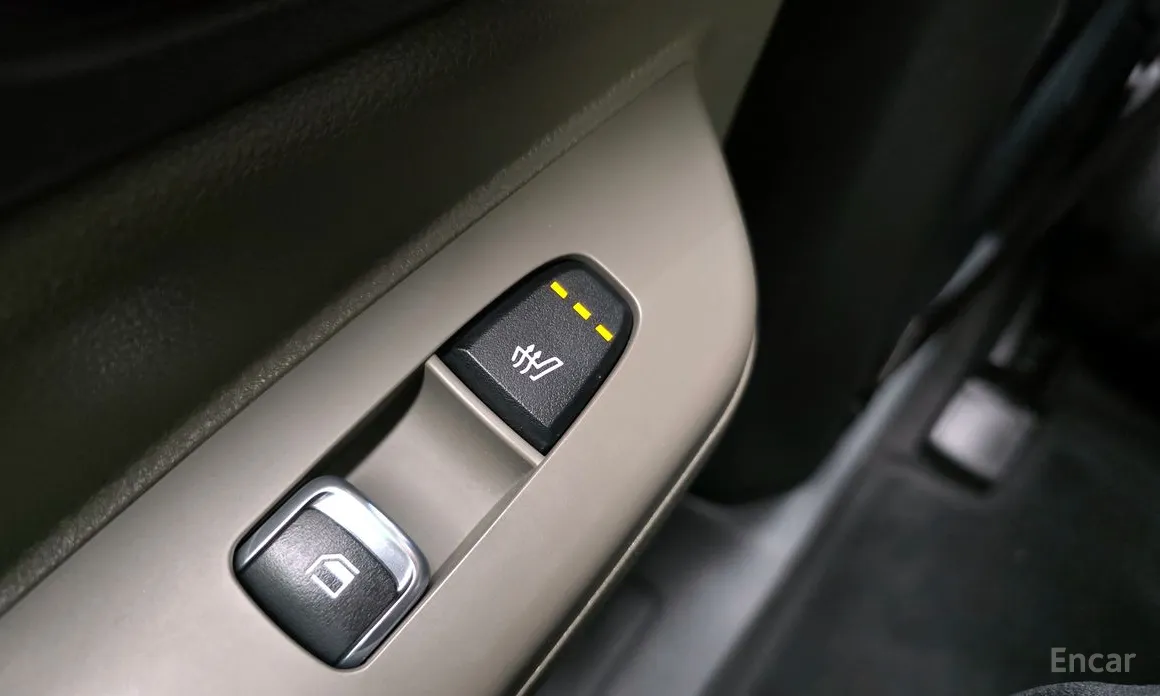 Фото 18 - Kia Carnival