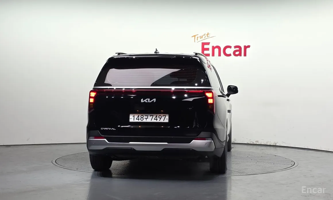 Фото 4 - Kia Carnival