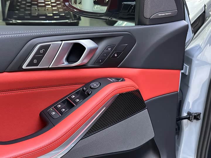 BMW X5 M 2023 2023款 X5 M 雷霆版