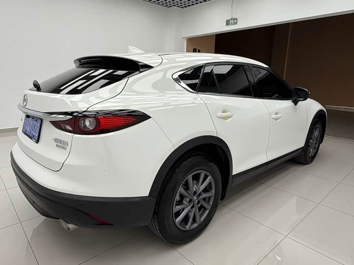 Mazda CX-4 2021 2021款 2.0L 自动两驱蓝天活力版