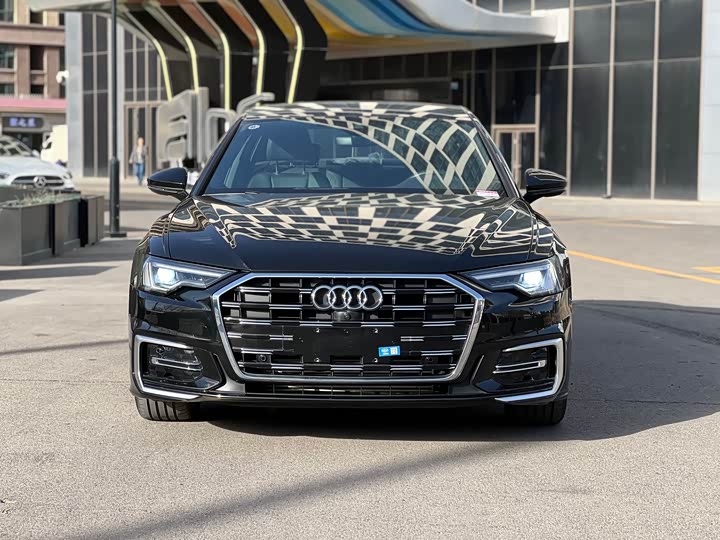Zdjęcie 2 - Audi A6L